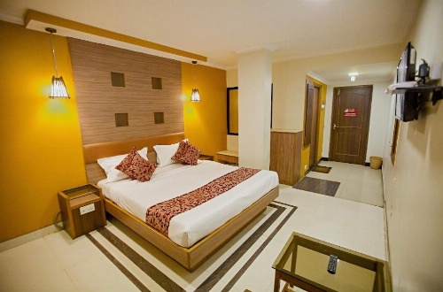Hotel Maneck Residency image 1