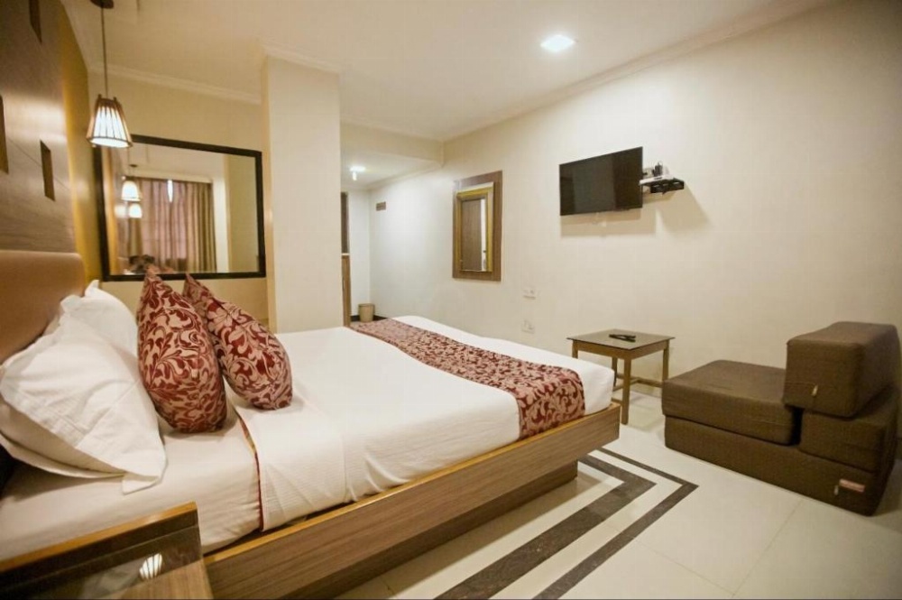 Room image 5